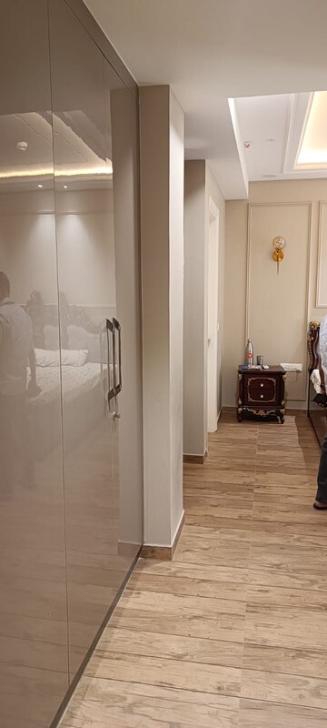 Bathroom in 4 BHK Builder Floor at BPTP Parkland Pride, Sector 77 – for Sale