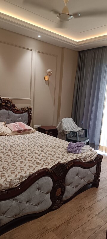 Bedroom in 4 BHK Builder Floor at BPTP Parkland Pride, Sector 77 – for Sale