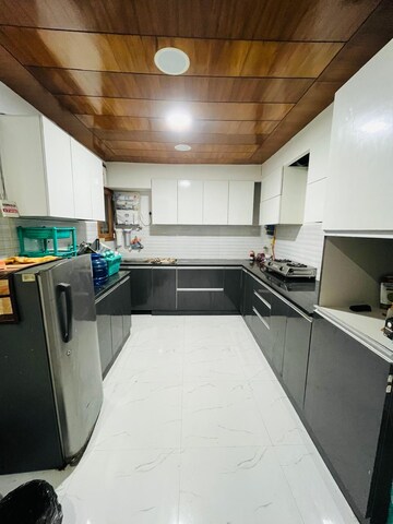 3 BHK Builder Floor For Sale in Saket
