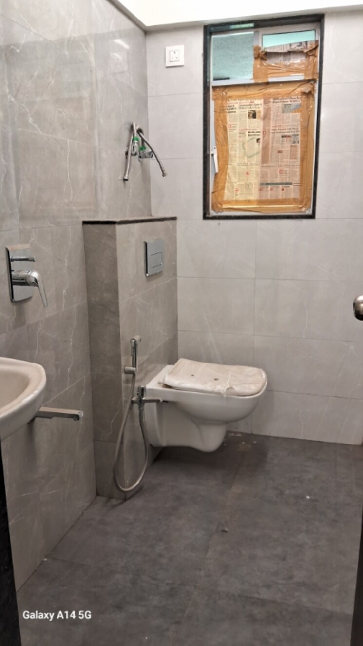 Bathroom, olympia-tower 2 Bedroom 655 Sq.Ft. Apartment In Byculla Mumbai 7255916