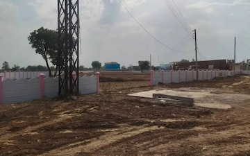 Plot For Sale in Sector 8