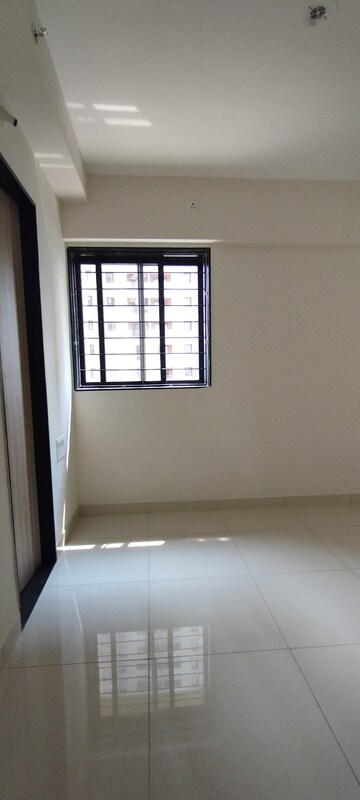 Master Bedroom in 2.5 BHK Apartment at Nanded City Sur, Nanded – for Sale