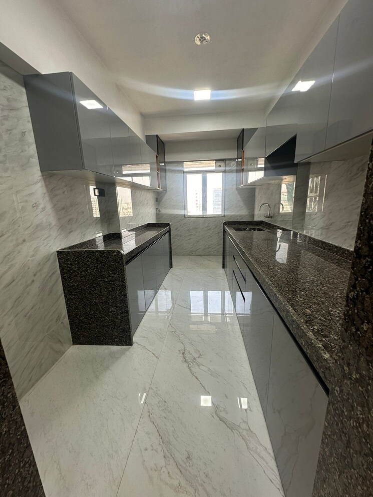 Team Area, sri-zynergy 3 Bedroom 1251 Sq.Ft. Apartment In Suman Nagar Mumbai 7256107