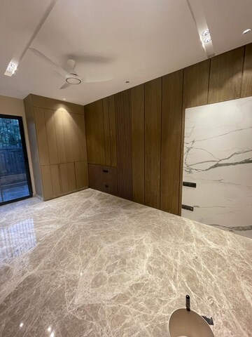 4 BHK Apartment For Sale in Emaar The Palm Drive-Palm Studios, Sector 66