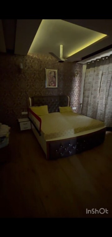Master Bedroom in 4 BHK Builder Floor at Puri Vip Floors, Sector 81 – for Sale