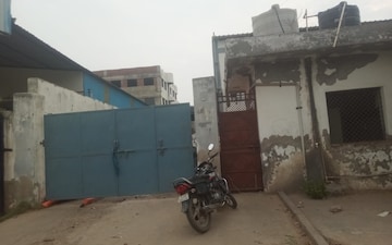 Industrial Plot For Sale in Chaupanki