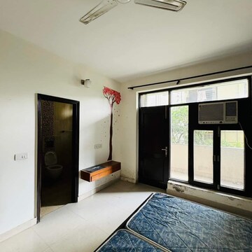 Bedroom in 3 BHK Builder Floor at Ansal Sushant Lok I, Sushant Lok I – for Sale