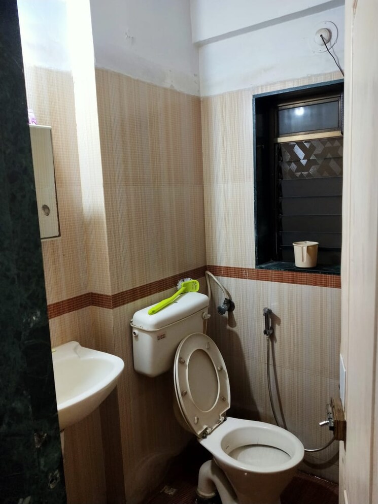 Bathroom, sd-bhalerao-prity-park 2 Bedroom 890 Sq.Ft. Apartment In Owale Thane 7256545