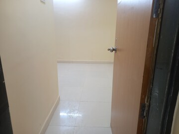 Room in 1 BHK Apartment at Evershine Millennium Paradise, Kandivali East – for Sale