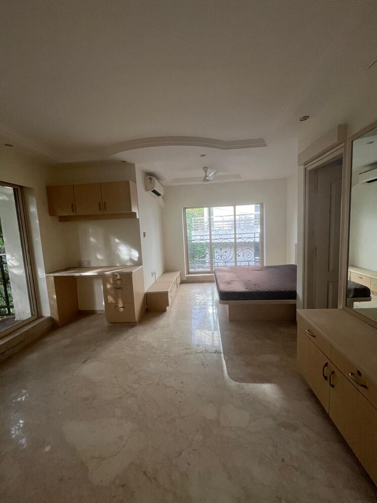 Living Room, jumbo-apartment 4 Bedroom 2747 Sq.Ft. Apartment In Bandra West Mumbai 7257537