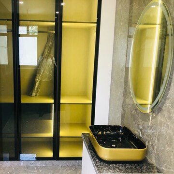 Staircase in 4 BHK Builder Floor at Unitech Singleton Floors South City, South City 2 – for Sale