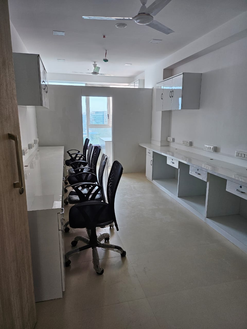 Rental Commercial Office Space 510 Sq.Ft. in Skyblu 72 Corp, Sakinaka ...