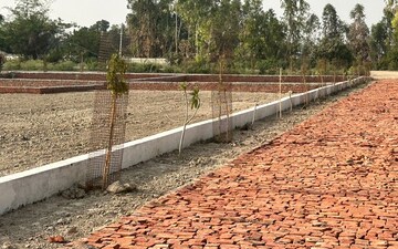 Plot For Sale in Mohanlalganj