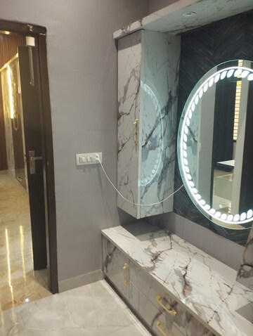 Bathroom in 5 BHK Independent House at Sector 15 – for Sale
