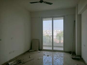 Room in 3 BHK Apartment at Santur Aspira, Sector 3 – for Sale