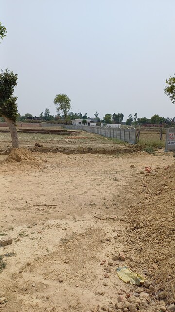  Plot – Exterior View View at Sultanpur Road - for Sale