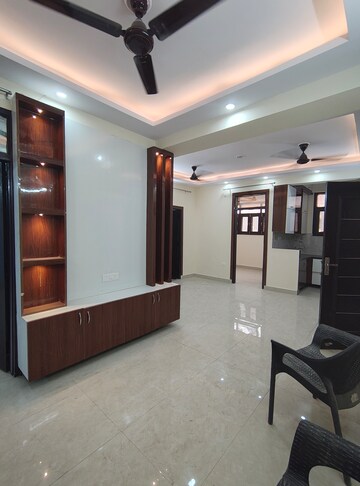 Living Room in 2 BHK Builder Floor at Sector 73 – for Sale