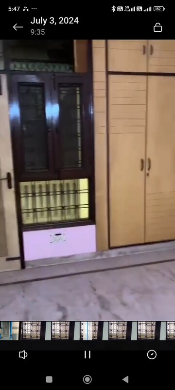 Room in 2 BHK Builder Floor at Vaishali Sector 3 – for Sale