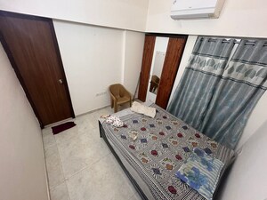 Bedroom in 1 BHK Apartment at Lodha Amara, Kolshet Road – for Rent