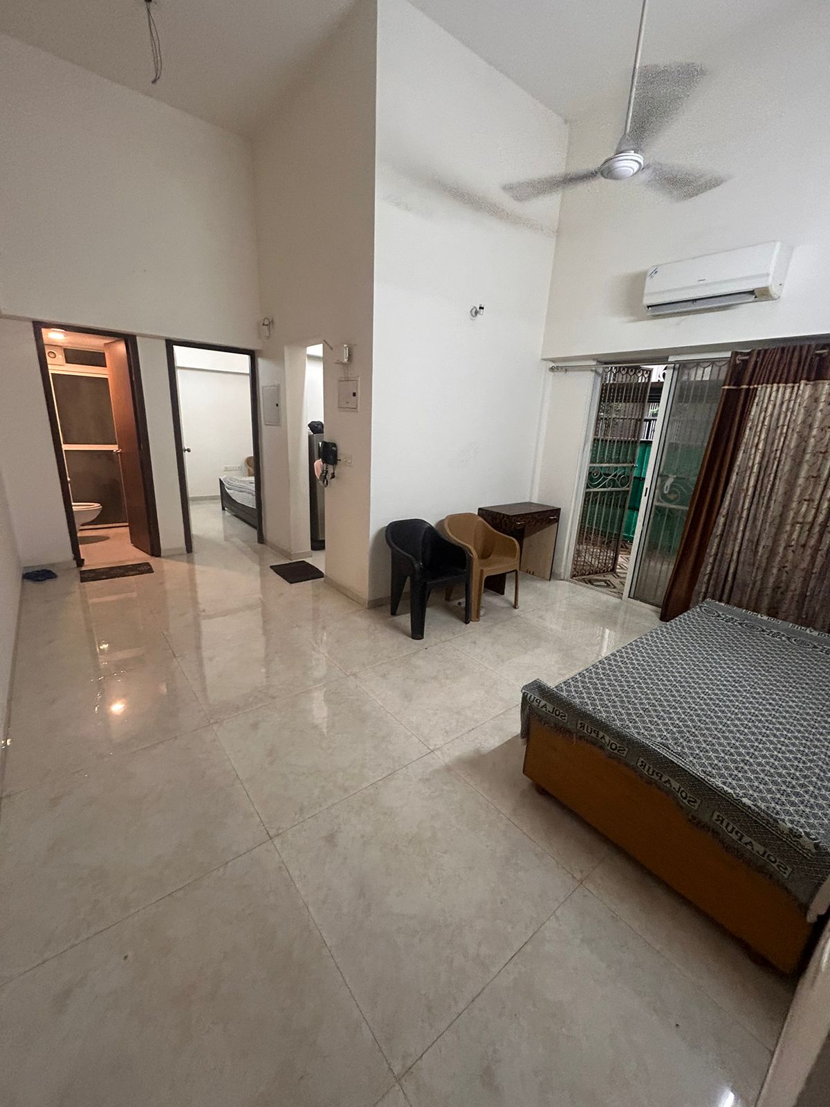 1 BHK Apartment For Rent in Lodha Amara