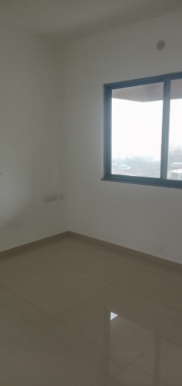 Room in 2 BHK Apartment at Kohinoor Kaleido, Kharadi – for Sale