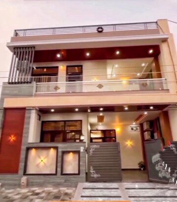 4 BHK Villa For Sale in Jagdamba Nagar