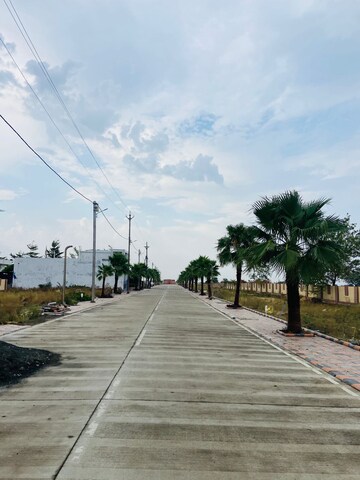  Plot For Sale in Super Corridor