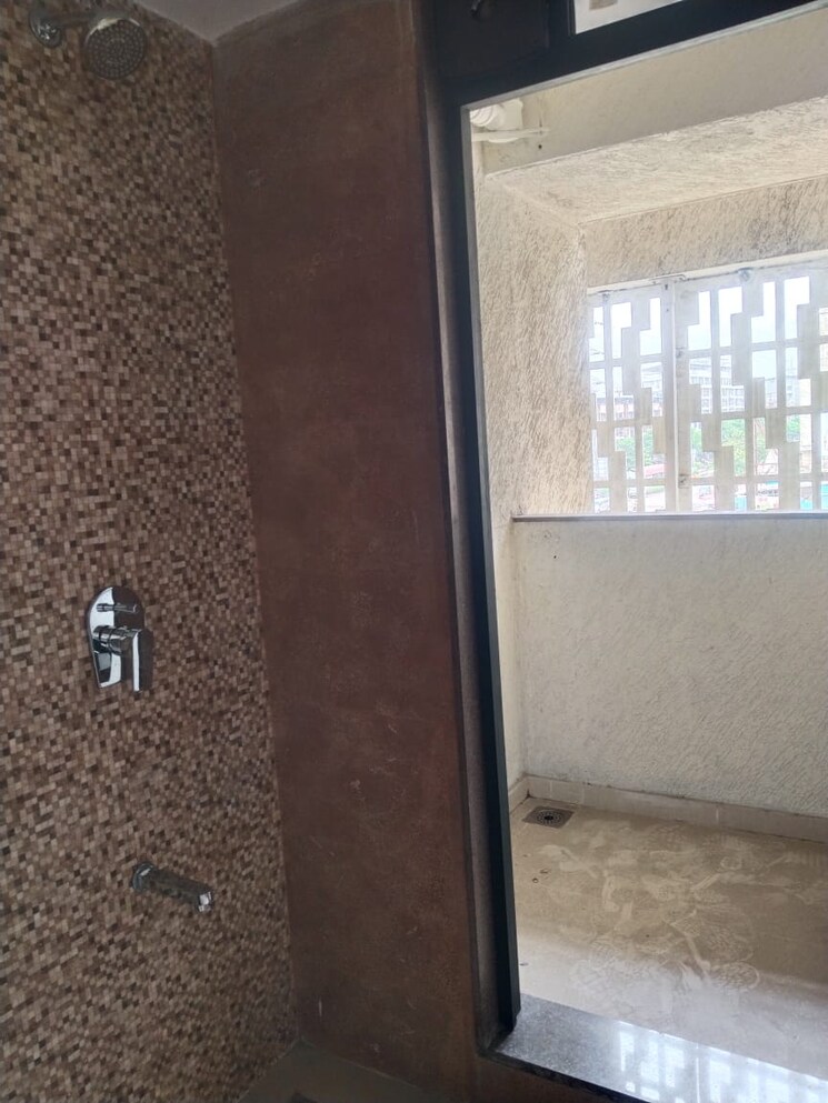 Bathroom, lodha-aqua 1 Bedroom 690 Sq.Ft. Apartment In Mira Road Thane 7259080