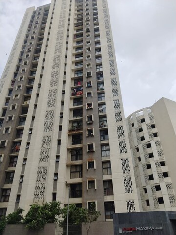 1 BHK Apartment – Exterior View View at Lodha Aqua, Mira Road - for Sale