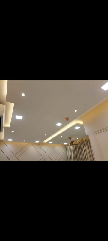 Furnished Amenities in 2 BHK Apartment at Sheth Auris Serenity Tower 2, Malad West – for Sale