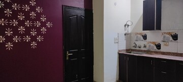 Bathroom in 1.5 BHK Apartment at ABCZ East Avenue, Sector 73 – for Sale