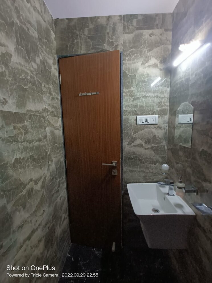 Bathroom, shree-sai-marble-heights 2 Bedroom 788 Sq.Ft. Apartment In Dahisar East Mumbai 7259303