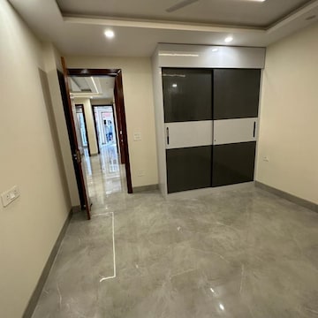 Room in 3 BHK Builder Floor at Chattarpur – for Sale