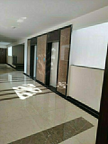 Room in 4 BHK Apartment at Rishita Serenity, Sushant Golf City – for Sale