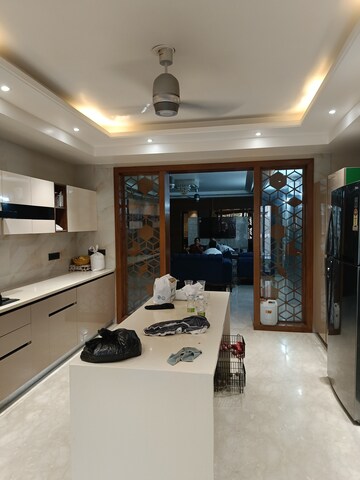 Living Room in 4 BHK Builder Floor at Unitech South City II, Sector 50 – for Sale