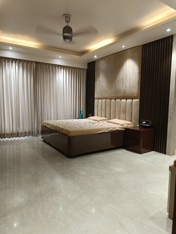 Bedroom in 4 BHK Builder Floor at Unitech South City II, Sector 50 – for Sale