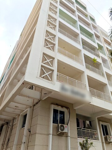 3 BHK Apartment For Sale in Madinaguda