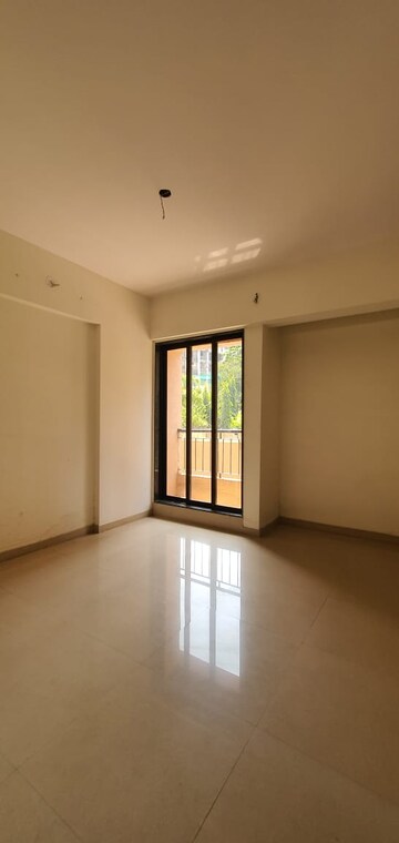 Room in 3 BHK Apartment at Parsik Nagar – for Sale