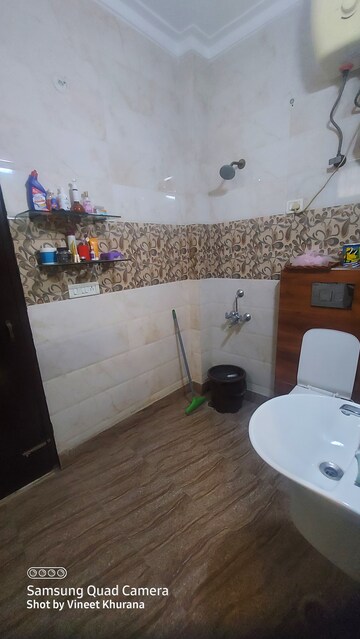 Master Bedroom in 3 BHK Builder Floor at Sector 43 – for Sale