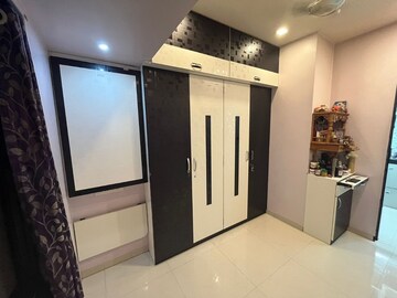 Bedroom in 1 BHK Apartment at Dahisar East – for Sale