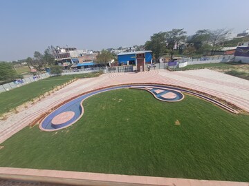 Swimming Pool in 3 BHK Villa at Vanshika Ontario, Faizabad Road – for Sale