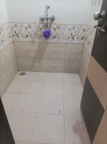 Bathroom in 2 BHK Apartment at Mantri Park, Goregaon East – for Sale