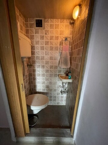 Bathroom in 1 BHK Apartment at Raj Sundaram, Dahisar East – for Sale