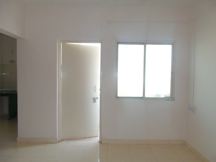 Room, sara-city-phase-d 1 Bedroom 465 Sq.Ft. Builder Floor In Chakan Pune 7261831