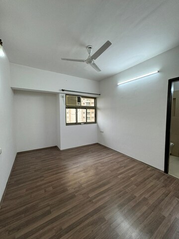 Room in 1 BHK Apartment at Puranik Rumah Bali, Ghodbunder Road – for Sale