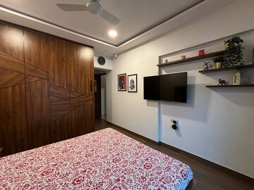 Bedroom in 2 BHK Apartment at Veena Serenity, Chembur – for Sale