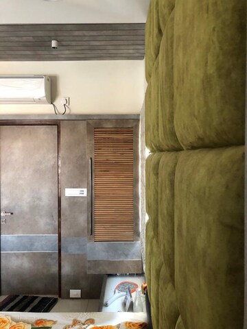 Furnished Amenities in 3 BHK Apartment at Honer Vivantis, Gopanpally – for Sale