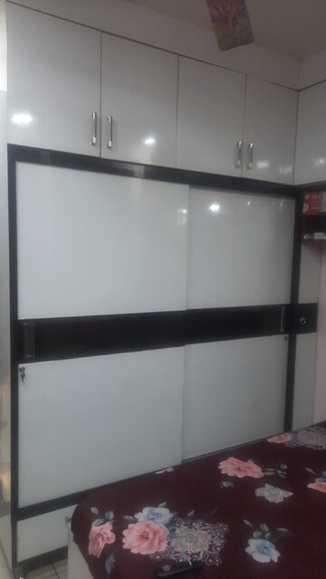 Furnished Amenities in 2 BHK Builder Floor at Mahavir Enclave 1 – for Sale
