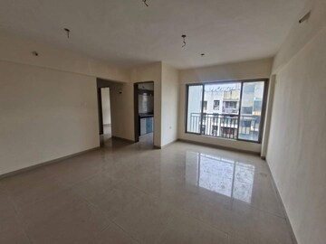 Room in 2 BHK Apartment at Agarwal And Doshi Complex, Vasai West – for Sale