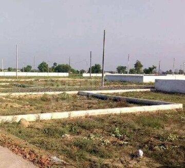 Plot Area in  Plot at BPTP Amstoria, Sector 102 – for Sale